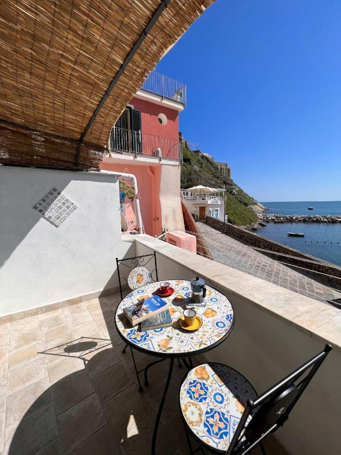 Calilla House By Procida Reserve Apartment Bagian luar foto